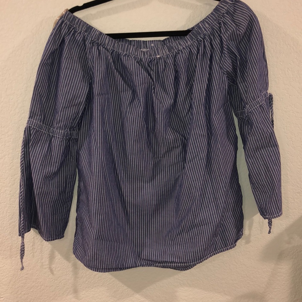 Blouse - Picture 2 of 2